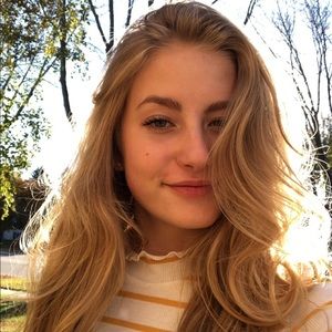 Meet your Posher, Jazmin